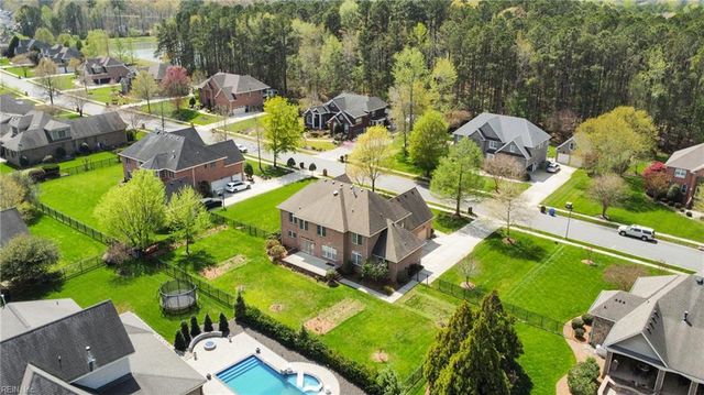 536 Thistley LN, Chesapeake, VA 23322