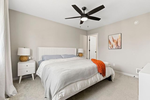 7905 Lambert Avenue NE, Otsego, MN 55301