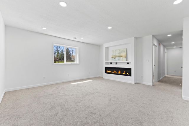 7905 Lambert Avenue NE, Otsego, MN 55301