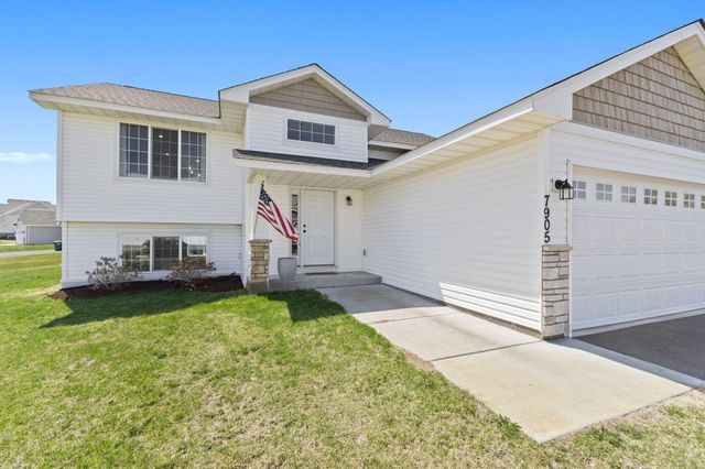 7905 Lambert Avenue NE, Otsego, MN 55301