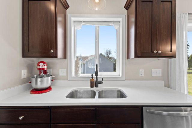 7905 Lambert Avenue NE, Otsego, MN 55301