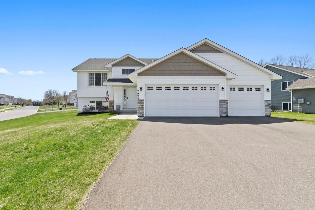 7905 Lambert Avenue NE, Otsego, MN 55301