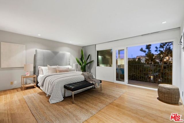 411 Rees Street, Playa Del Rey, CA 90293