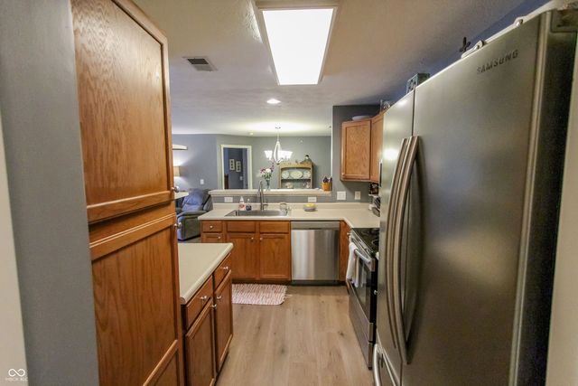 5011 Opal Ridge Lane 208, Indianapolis, IN 46237