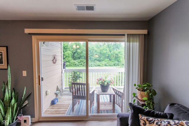 5011 Opal Ridge Lane 208, Indianapolis, IN 46237