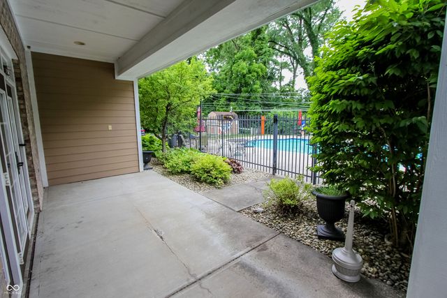 5011 Opal Ridge Lane 208, Indianapolis, IN 46237