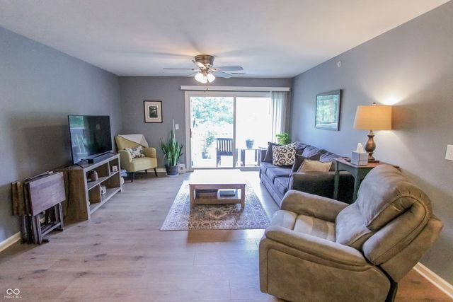 5011 Opal Ridge Lane 208, Indianapolis, IN 46237