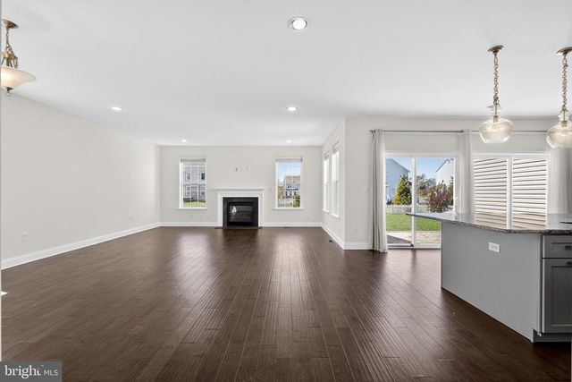 2707 HENRY MOORE LN, Middletown, DE 19709