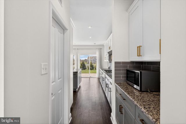 2707 HENRY MOORE LN, Middletown, DE 19709