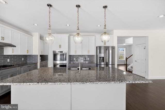 2707 HENRY MOORE LN, Middletown, DE 19709