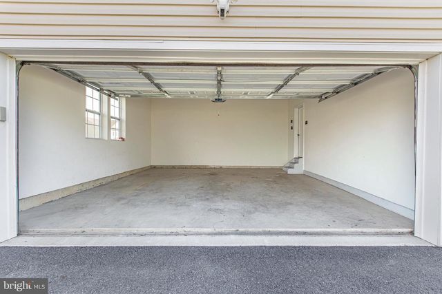 2707 HENRY MOORE LN, Middletown, DE 19709