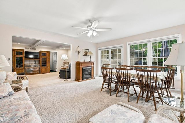 1200 Priscilla Lane, Rochester Hills, MI 48309