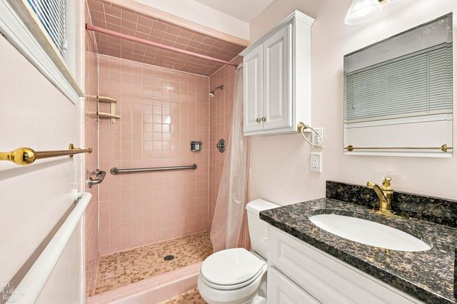 1200 Priscilla Lane, Rochester Hills, MI 48309