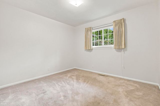1200 Priscilla Lane, Rochester Hills, MI 48309