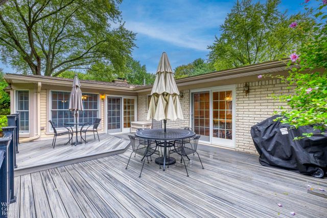 1200 Priscilla Lane, Rochester Hills, MI 48309