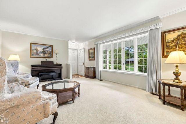 1200 Priscilla Lane, Rochester Hills, MI 48309
