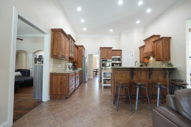 270 FAIR MEADOWS LN, Eads, TN 38028