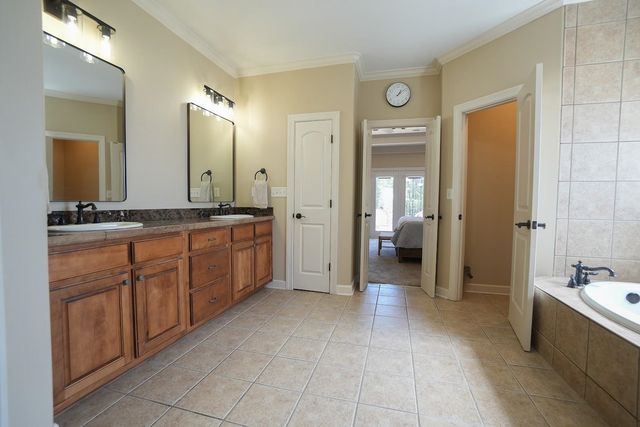 270 FAIR MEADOWS LN, Eads, TN 38028