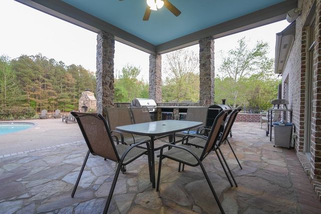 270 FAIR MEADOWS LN, Eads, TN 38028