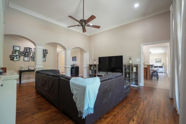 270 FAIR MEADOWS LN, Eads, TN 38028