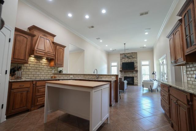 270 FAIR MEADOWS LN, Eads, TN 38028