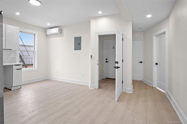 130 S 9th Avenue, Mount Vernon, NY 10550