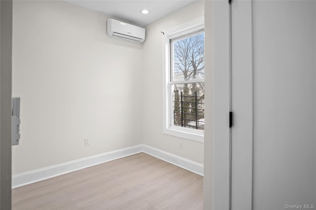 130 S 9th Avenue, Mount Vernon, NY 10550