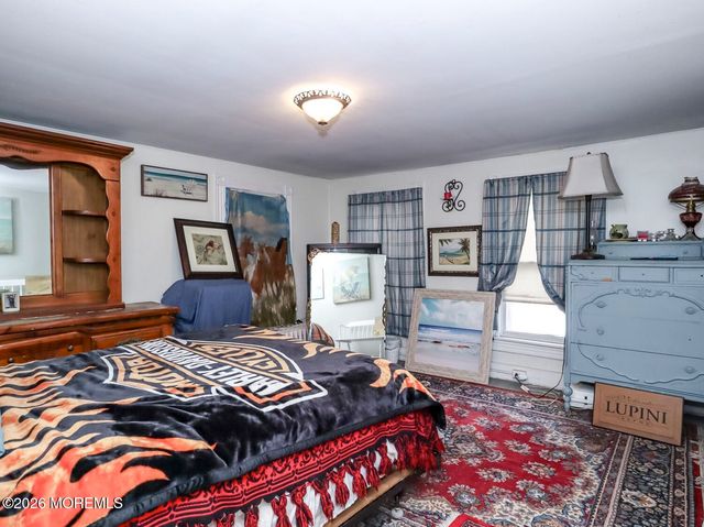 636 Holmdel Road, Hazlet, NJ 07730