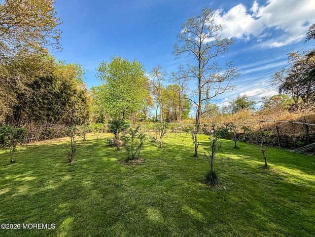 636 Holmdel Road, Hazlet, NJ 07730