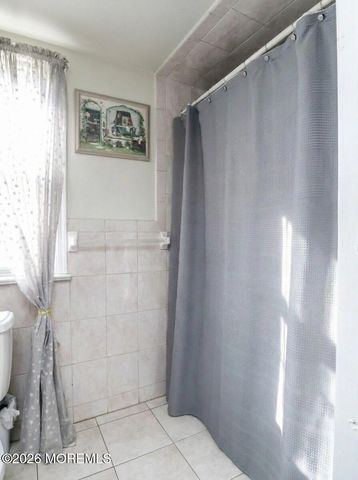 636 Holmdel Road, Hazlet, NJ 07730