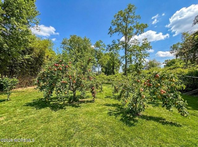 636 Holmdel Road, Hazlet, NJ 07730