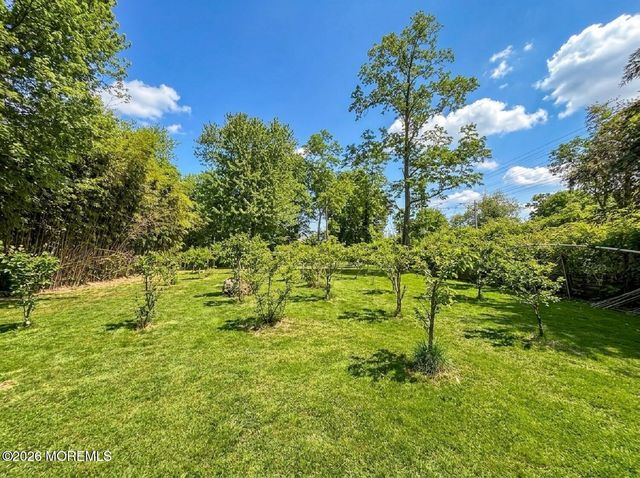 636 Holmdel Road, Hazlet, NJ 07730