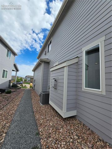 6729 Black Saddle Drive, Colorado Springs, CO 80924