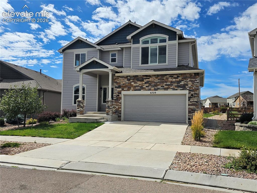 6729 Black Saddle Drive, Colorado Springs, CO 80924