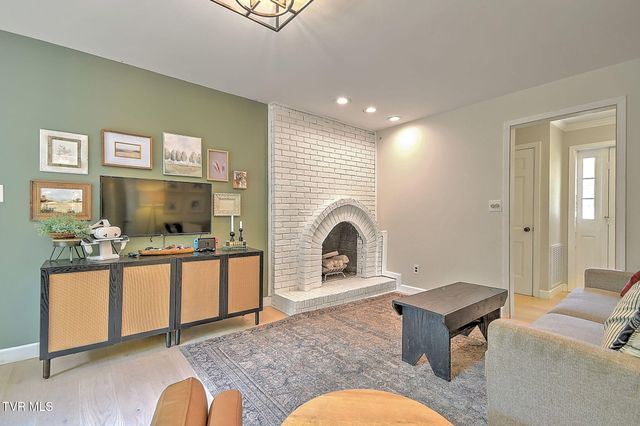 200 Tiffany Road, Bristol, TN 37620