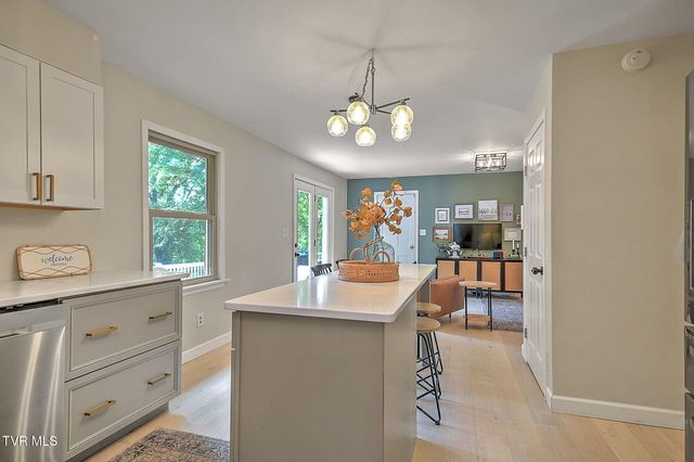 200 Tiffany Road, Bristol, TN 37620