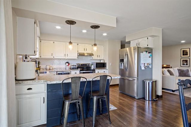 2244 90th Avenue, Eau Claire, WI 54703