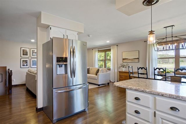 2244 90th Avenue, Eau Claire, WI 54703