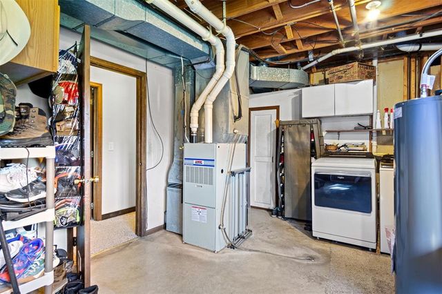 2244 90th Avenue, Eau Claire, WI 54703