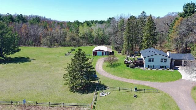 2244 90th Avenue, Eau Claire, WI 54703