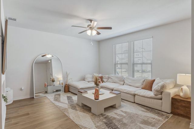 2137 Crooked Bow Drive, Mesquite, TX 75149