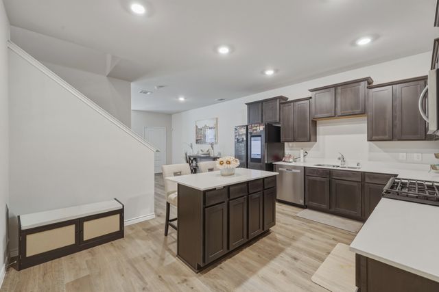 2137 Crooked Bow Drive, Mesquite, TX 75149