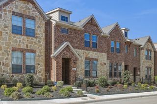 2137 Crooked Bow Drive, Mesquite, TX 75149