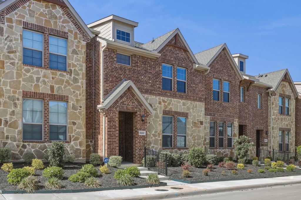 2137 Crooked Bow Drive, Mesquite, TX 75149