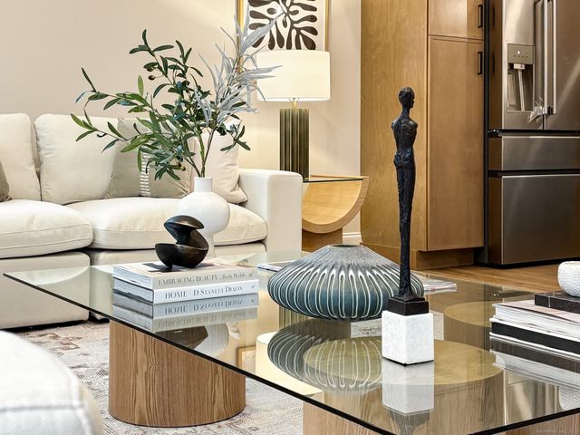 39 Summertime Circle, Stonington, CT 06379