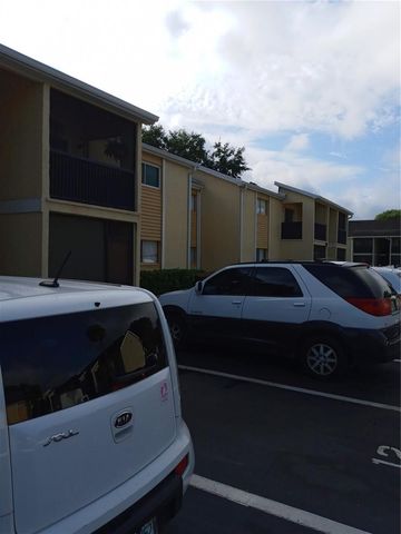 902 LAKE DESTINY ROAD G, Altamonte Springs, FL 32714