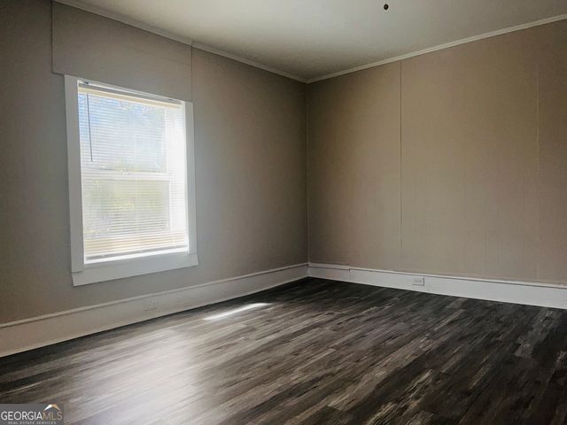 1318 Forrest Avenue, Lagrange, GA 30240