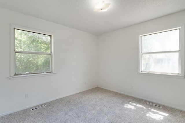 1928 N Spruce Ave, Wichita, KS 67214