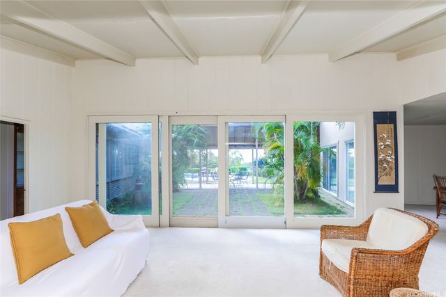 5446 Kirkwood Place, Honolulu, HI 96821