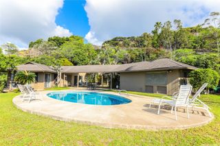 5446 Kirkwood Place, Honolulu, HI 96821
